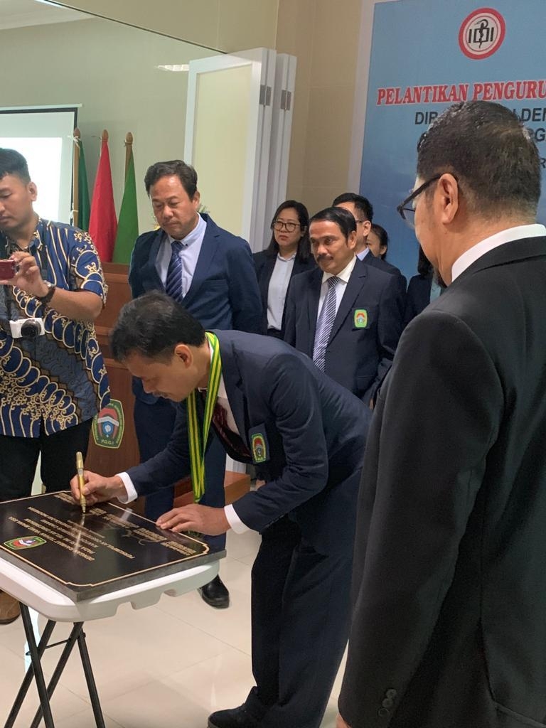 Pelantikan POGI Cabang Makassar Periode 2018 - 2021