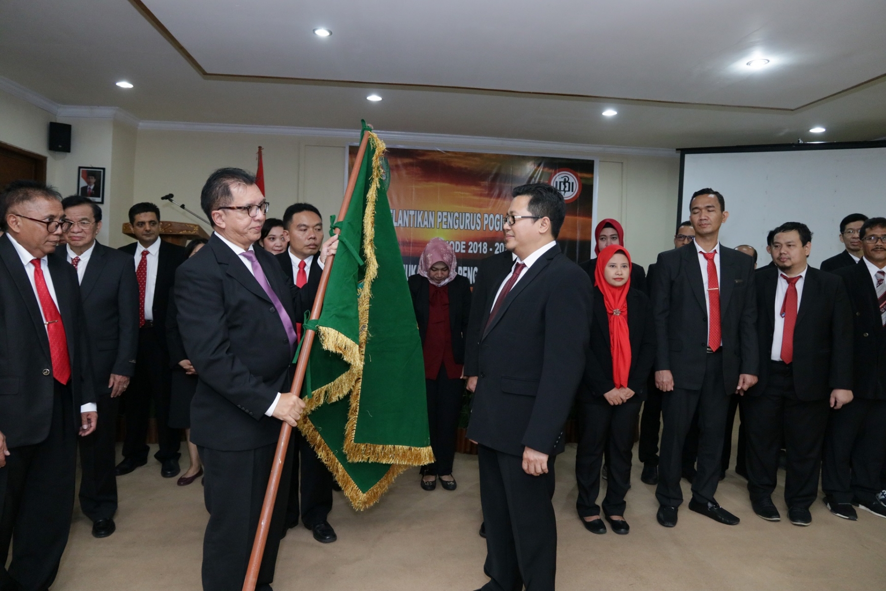 Pelantikan POGI Cabang NTB