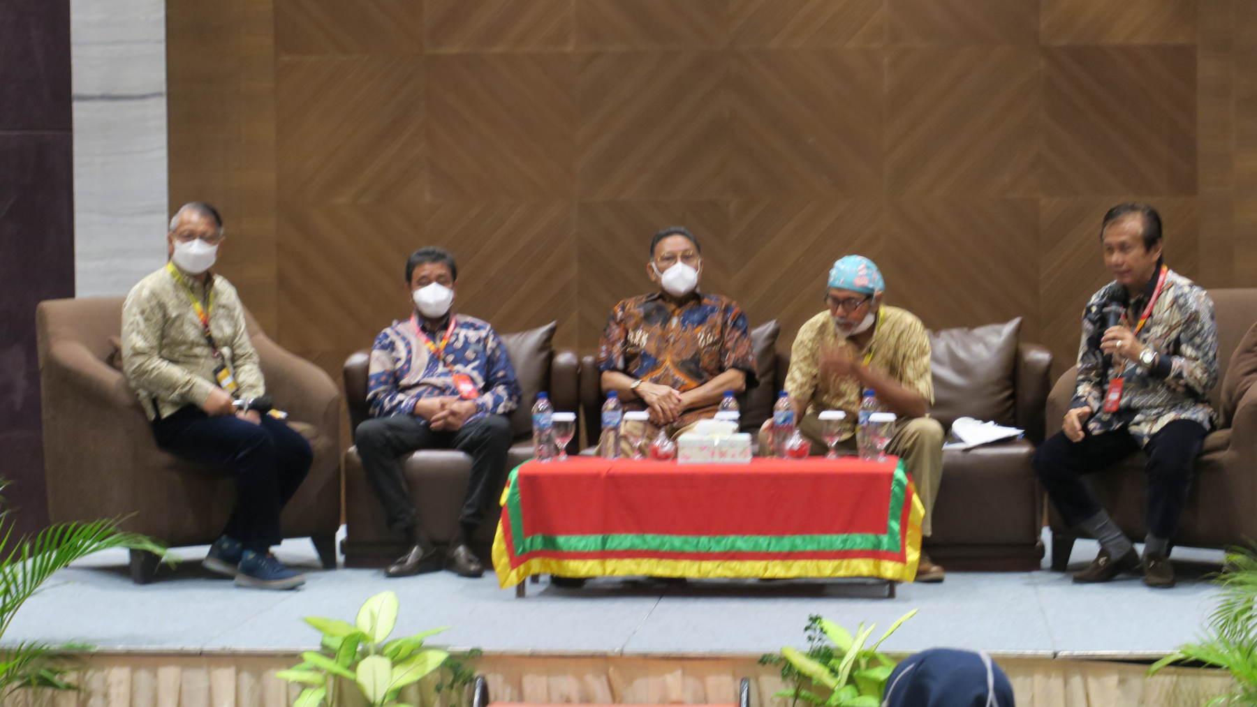 Sesi Simposium Etik &amp; Profesionalisme di KOGI XVIII